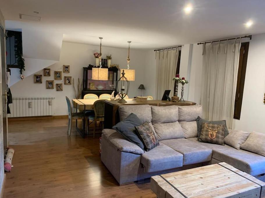 Casa Sesue Ideal Para Familias Екстериор снимка